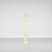 Coat rack "Planta" designed by Giancarlo Piretti for Anonima Castelli.