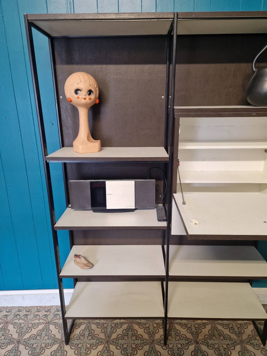 Pierre Guariche modular shelves for Meurop from the 60's