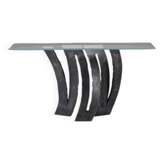 Iron flower console