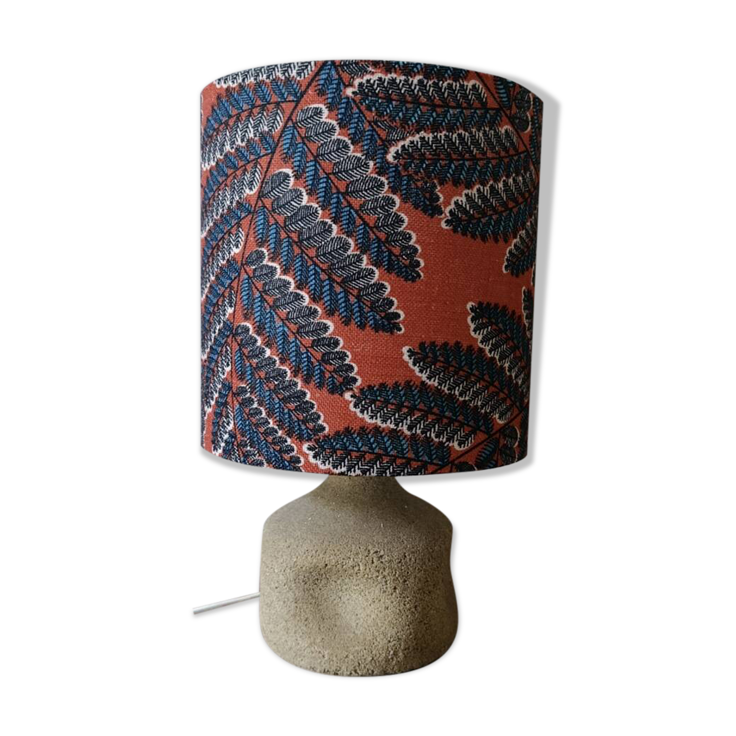 Sculpted stone lamp dlg Tormos, linen lampshade with botanical print