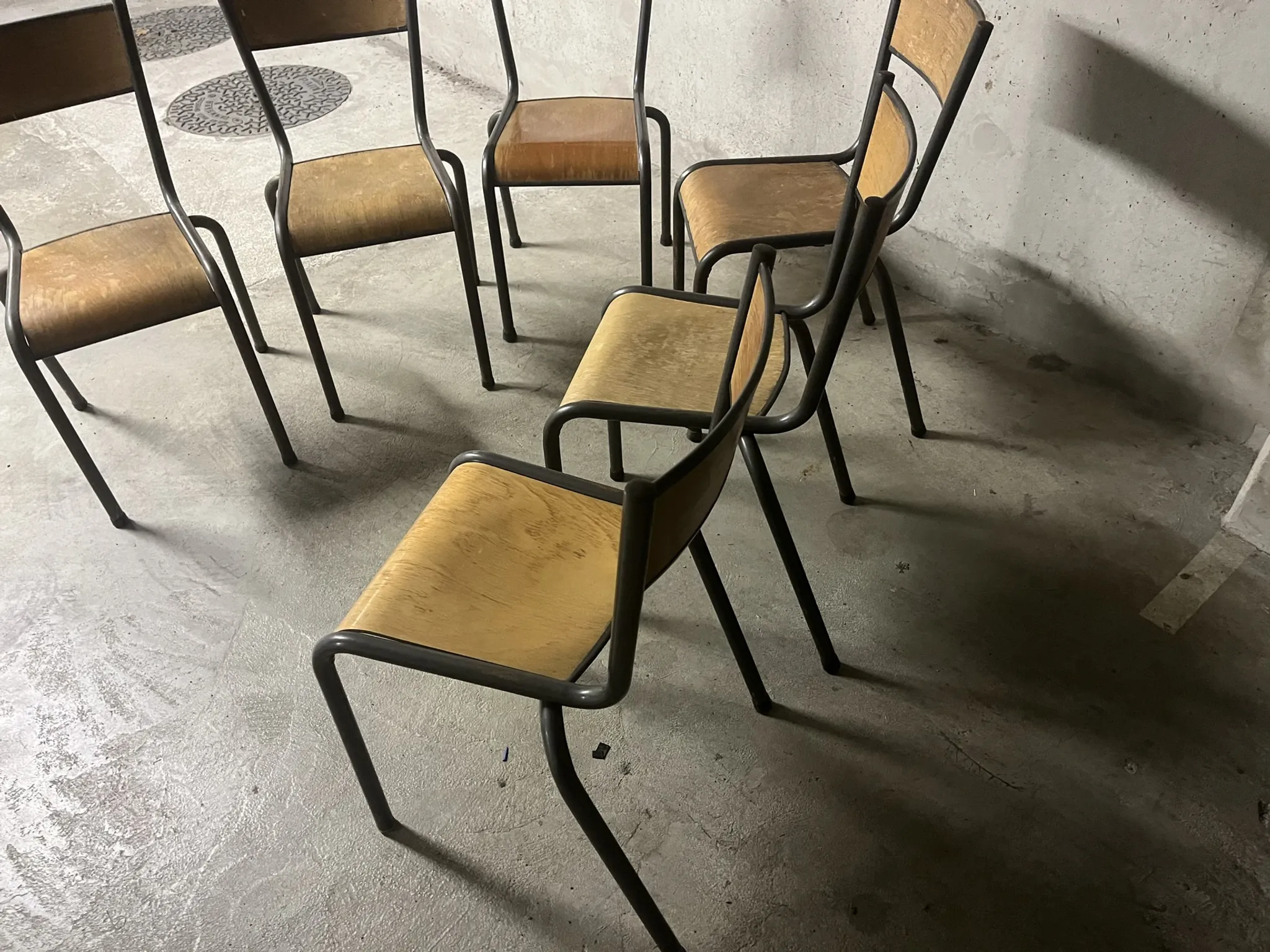 Set of 6 school chairs