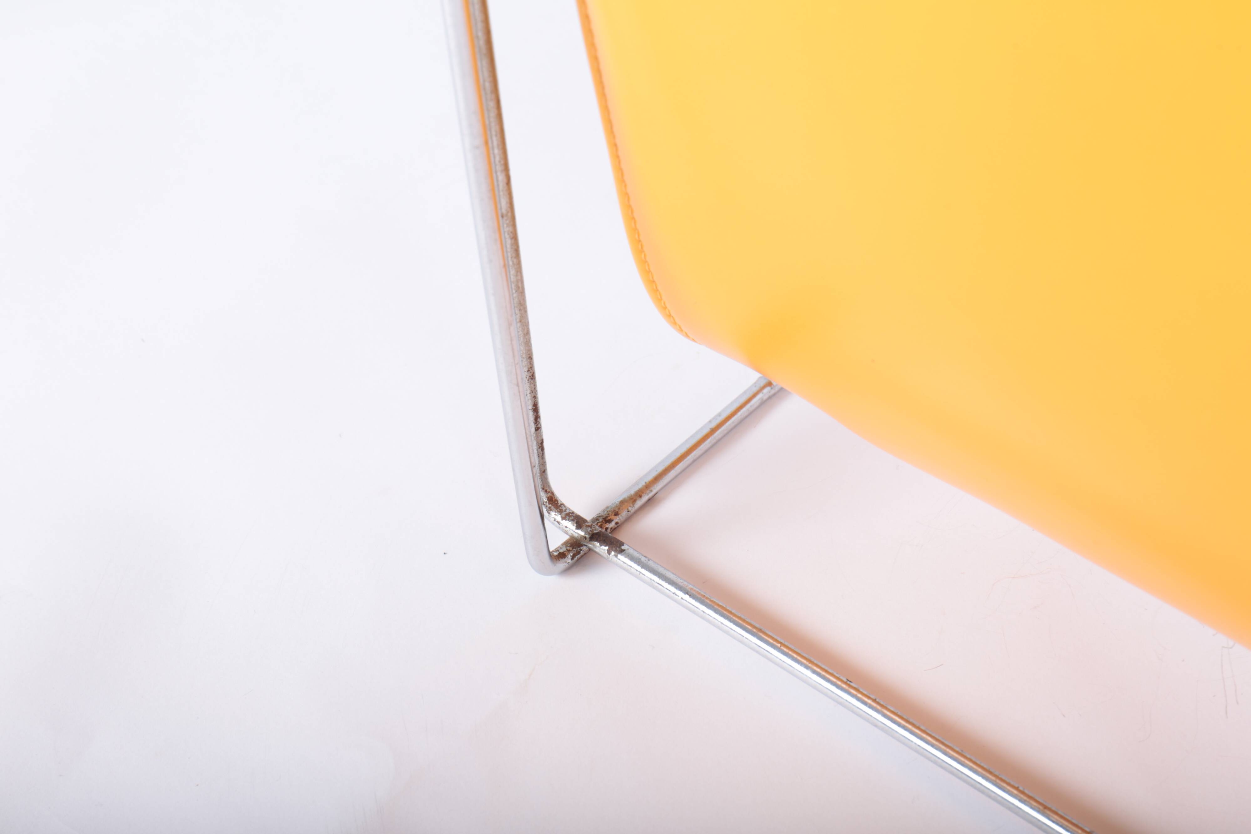 Vintage magazine rack by Gérard Rignault - Group SA