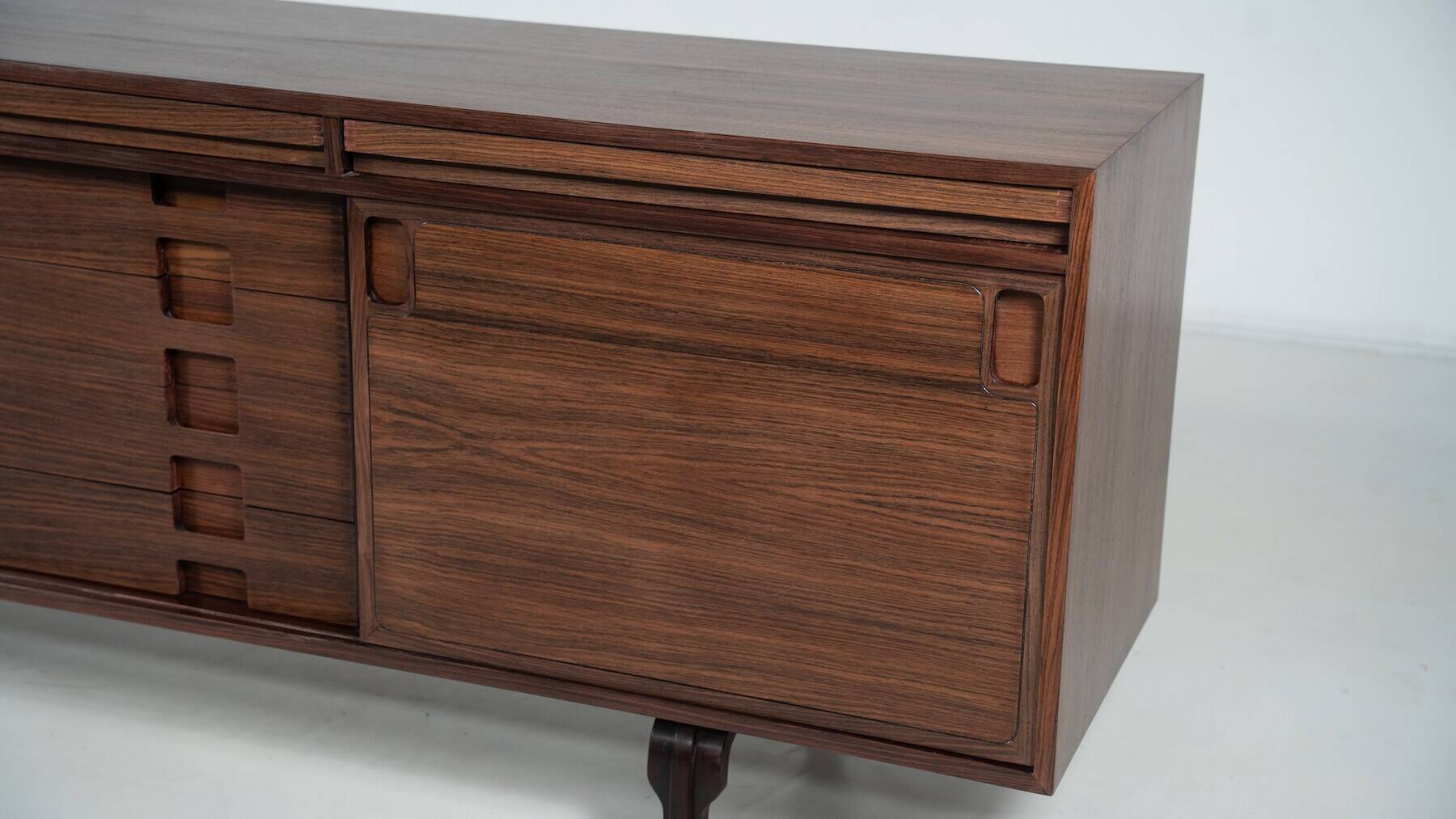 Mid-century modern sideboard by Renato Magri for Cantieri Carugati, 1960s