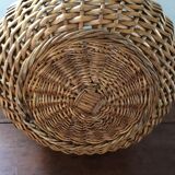 Round wicker basket