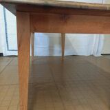 Farm table
