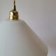 Suspension conique en opaline blanche