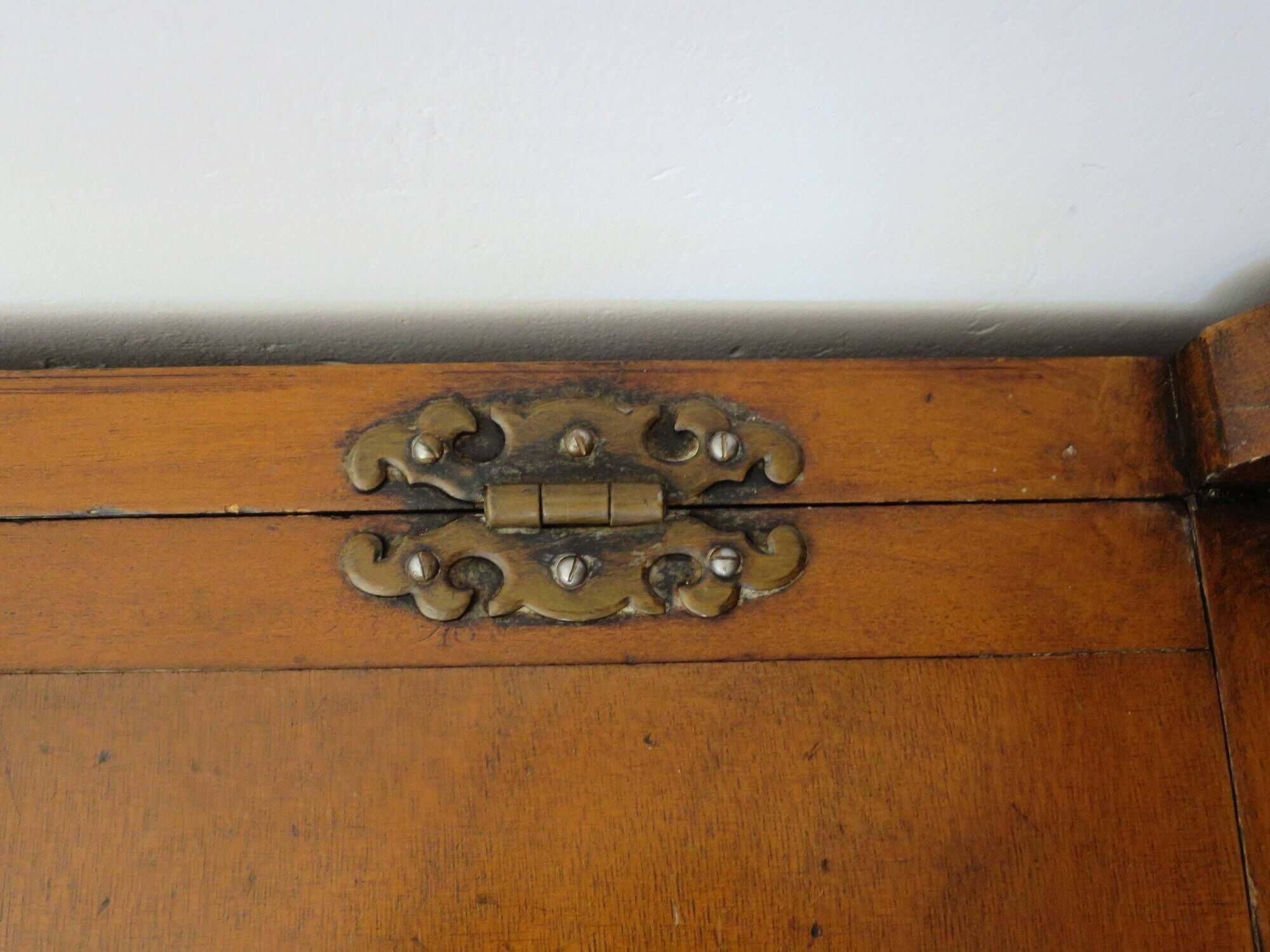 Rare entrance bench - Old chest bench - toy chest - oak color