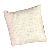 Coussin lin beige motif à carreaux passepoil rose brillant