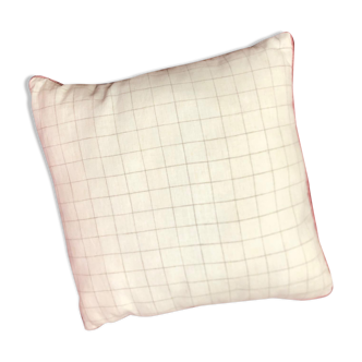 Linen cushion beige pattern with glossy pink piping