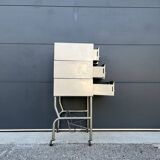 Meuble industriel à tiroirs