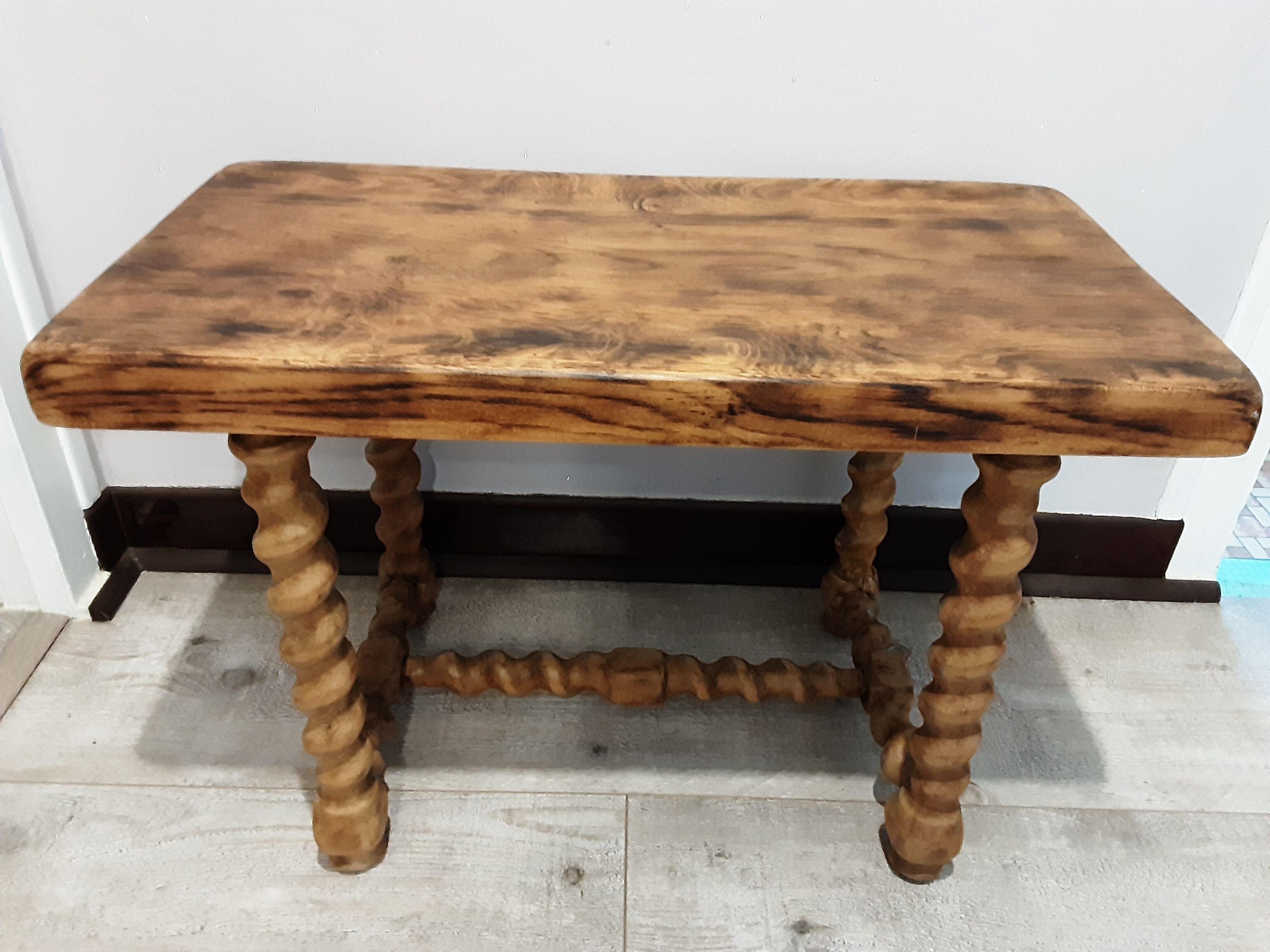 Coffee table restyled industrial style