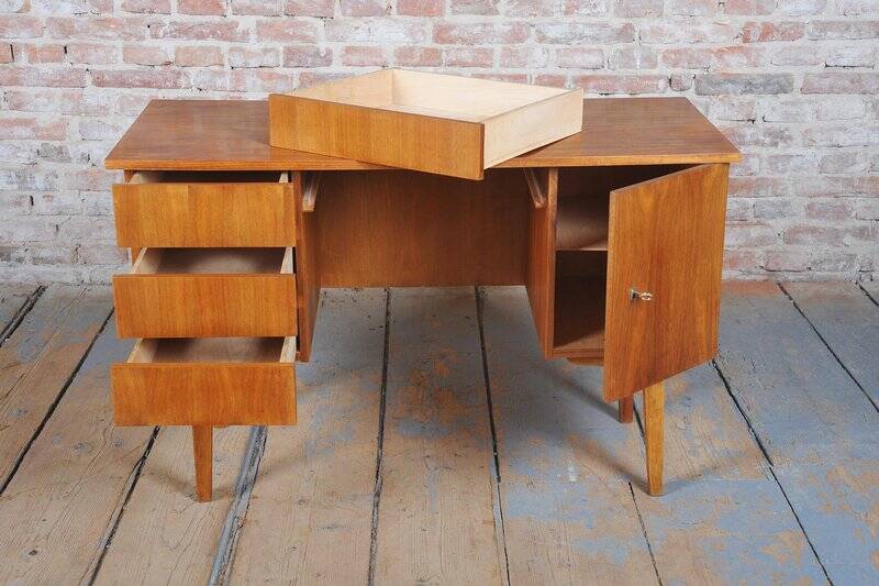 Mid-Century Modern Writing Desk in Walnut, Czech, 1950