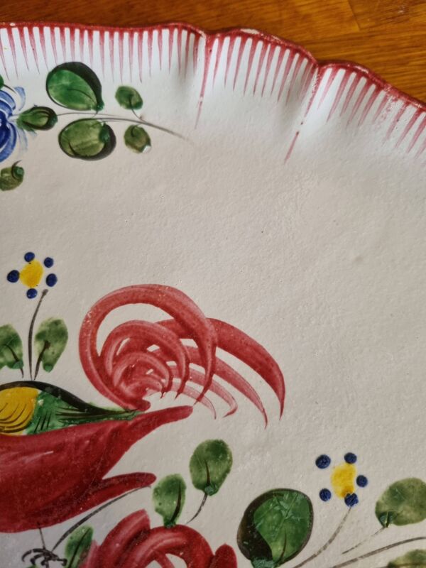 Grand plat à tarte ancien en faïence de St Clément Motif Coq au panier