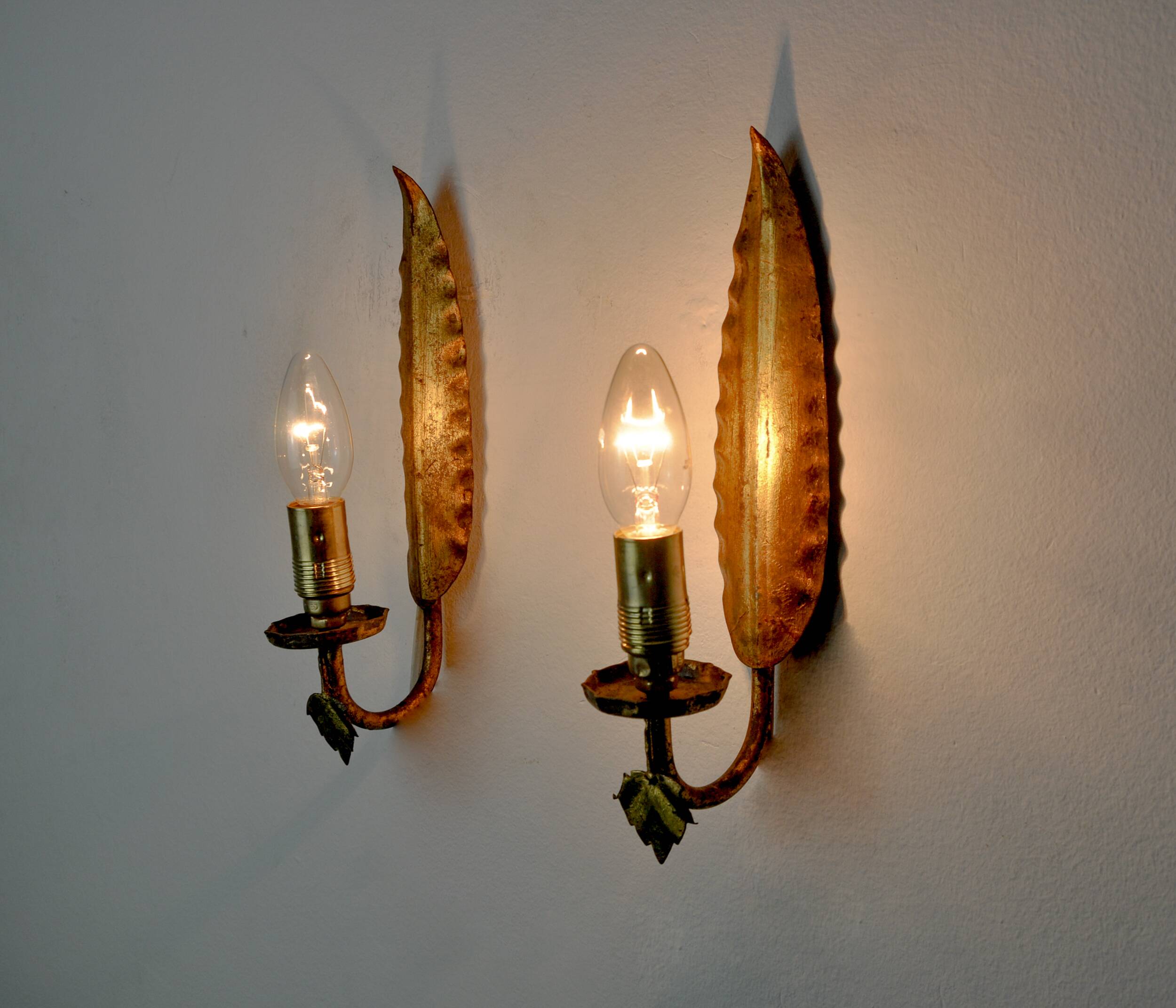 Pair of "leaf" wall lights by Ferro Arte, Spain, 1960