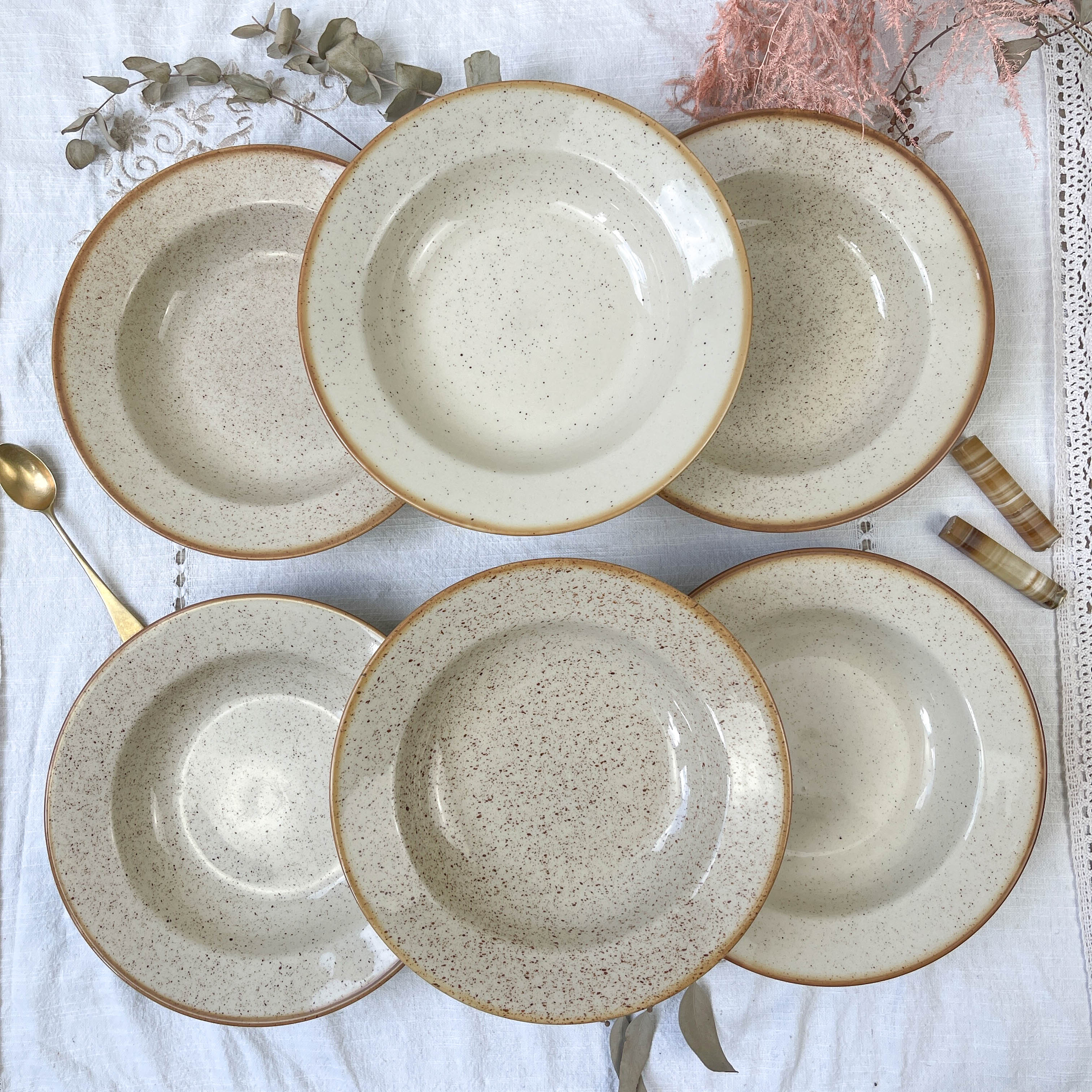 6 Tulowice stoneware soup plates