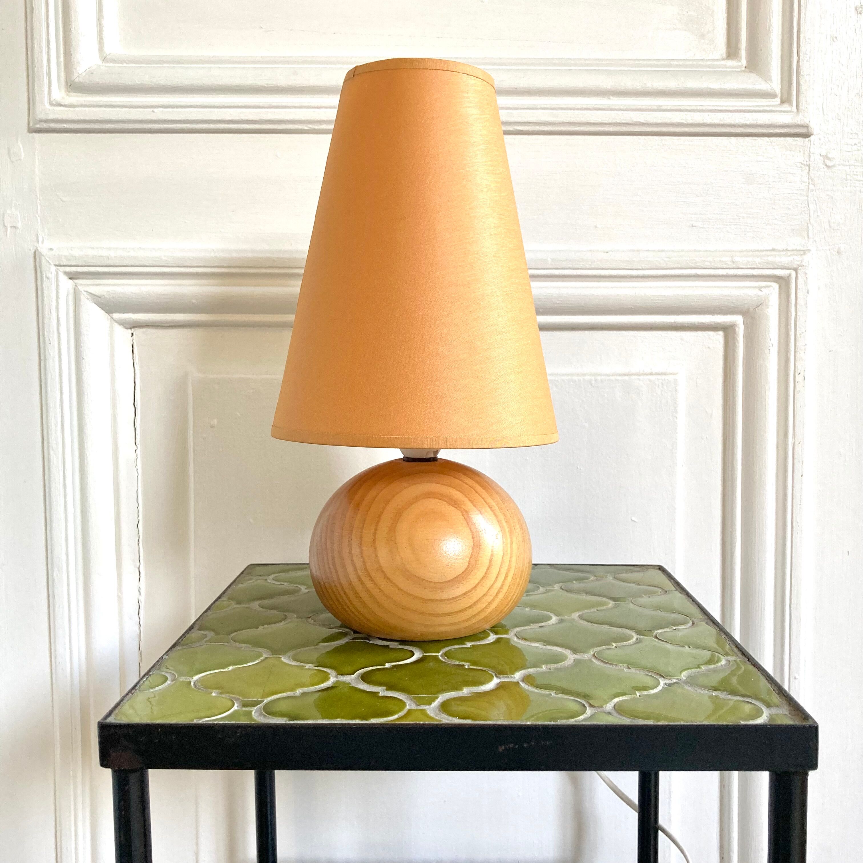 Wooden ball lamp