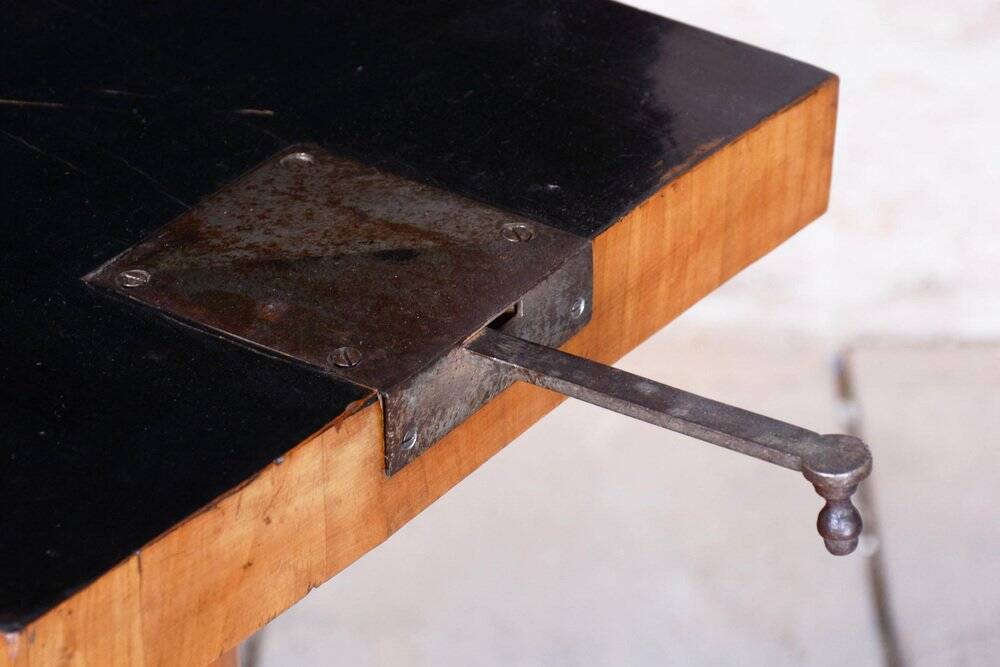 Biedermeier Dining Table in Cherry, 1930s