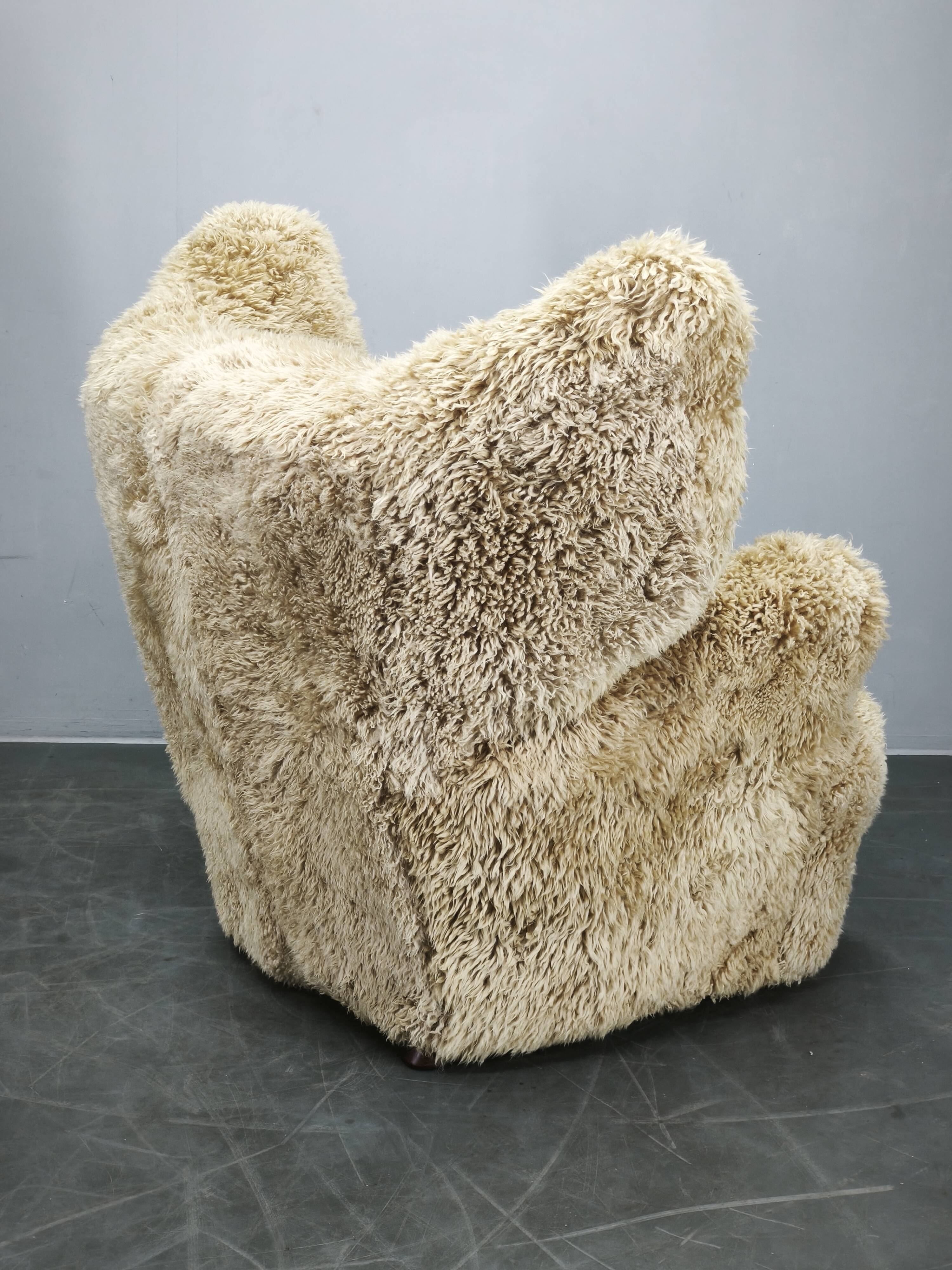 1930s Art Deco Wingback Armchair in Honey Skandilock Sheepskin