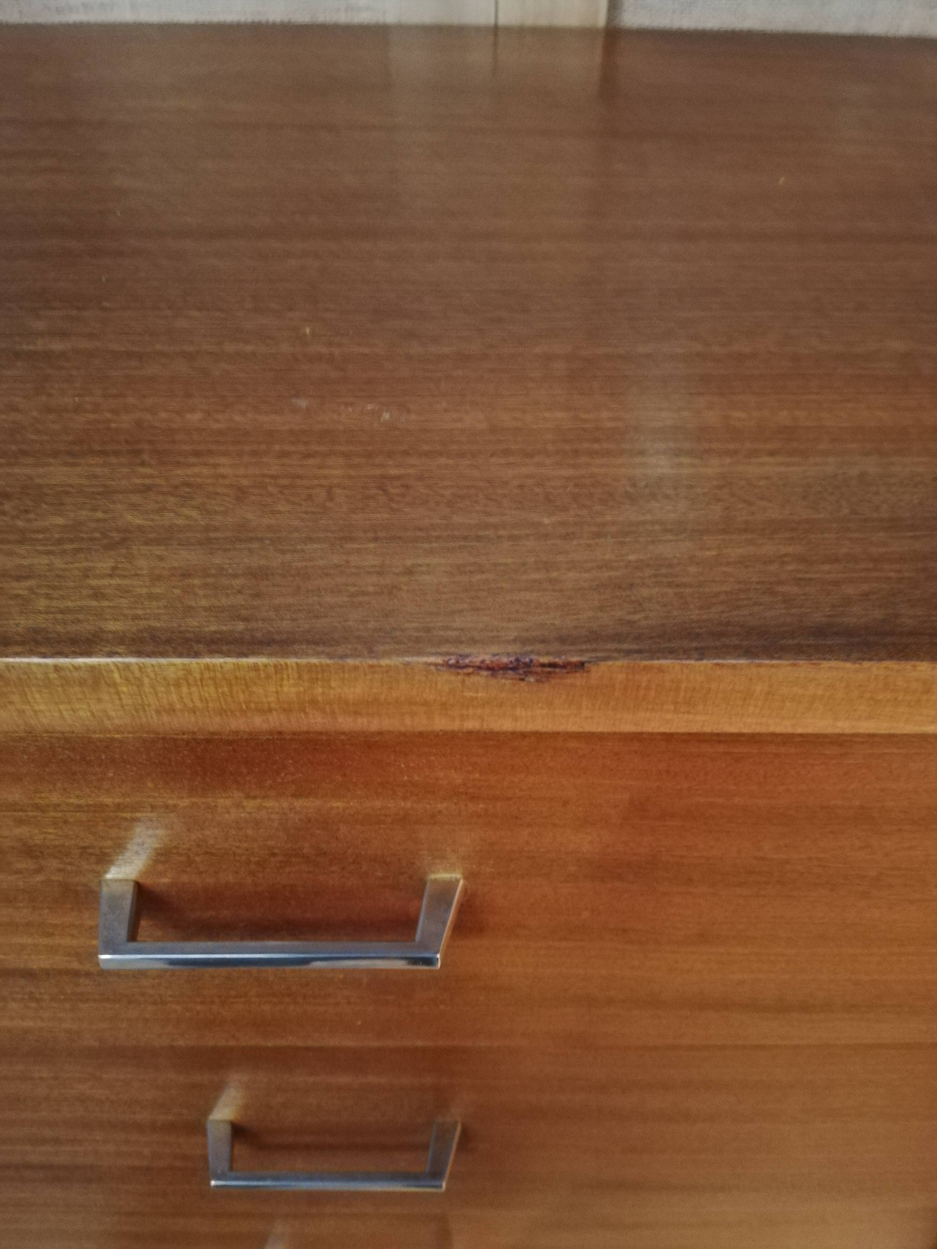 Commode chiffonnier