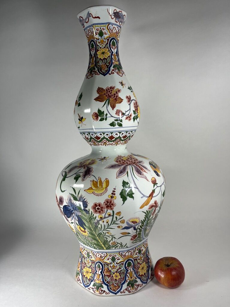 Boch Frères Kéramis vase from La Louvière in Belgium 19th century