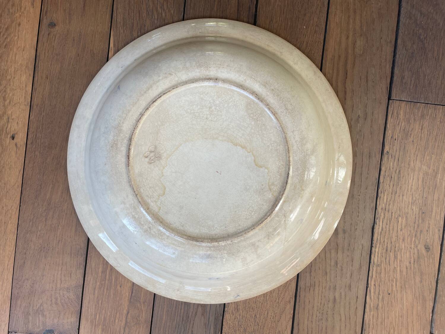Shallow dish Creil and Montereau model Linotte diameter 28 cm