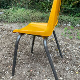 Vintage 70s table and 4 chairs set