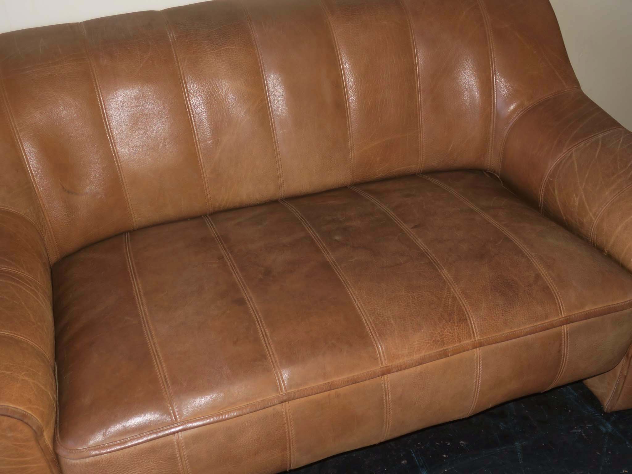 De Sede Model DS 44 Buffalo Leather Sofa, 1970s