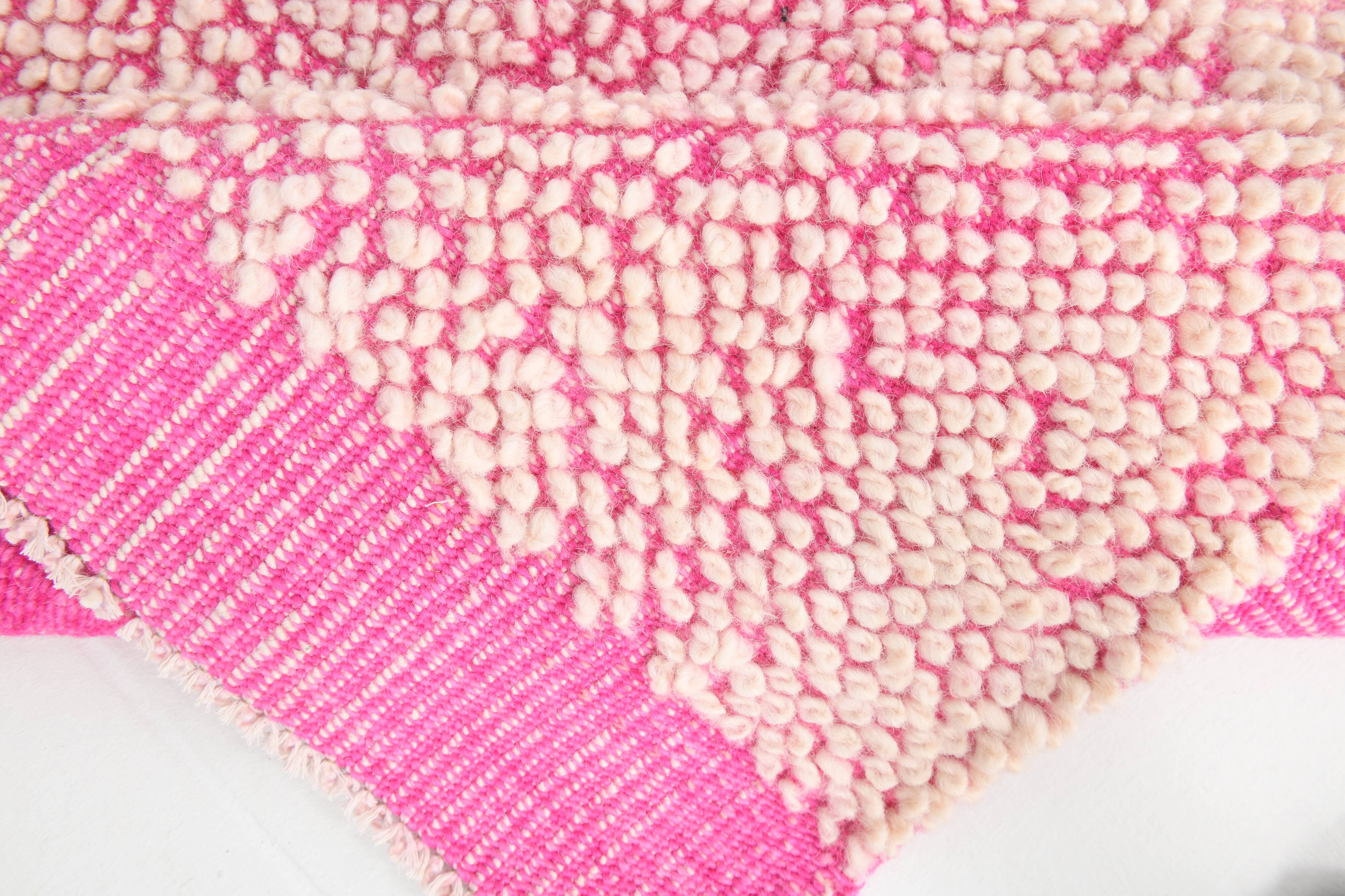 8x10 Pink & Beige Vintage Kilim Rug, 249x300Cm