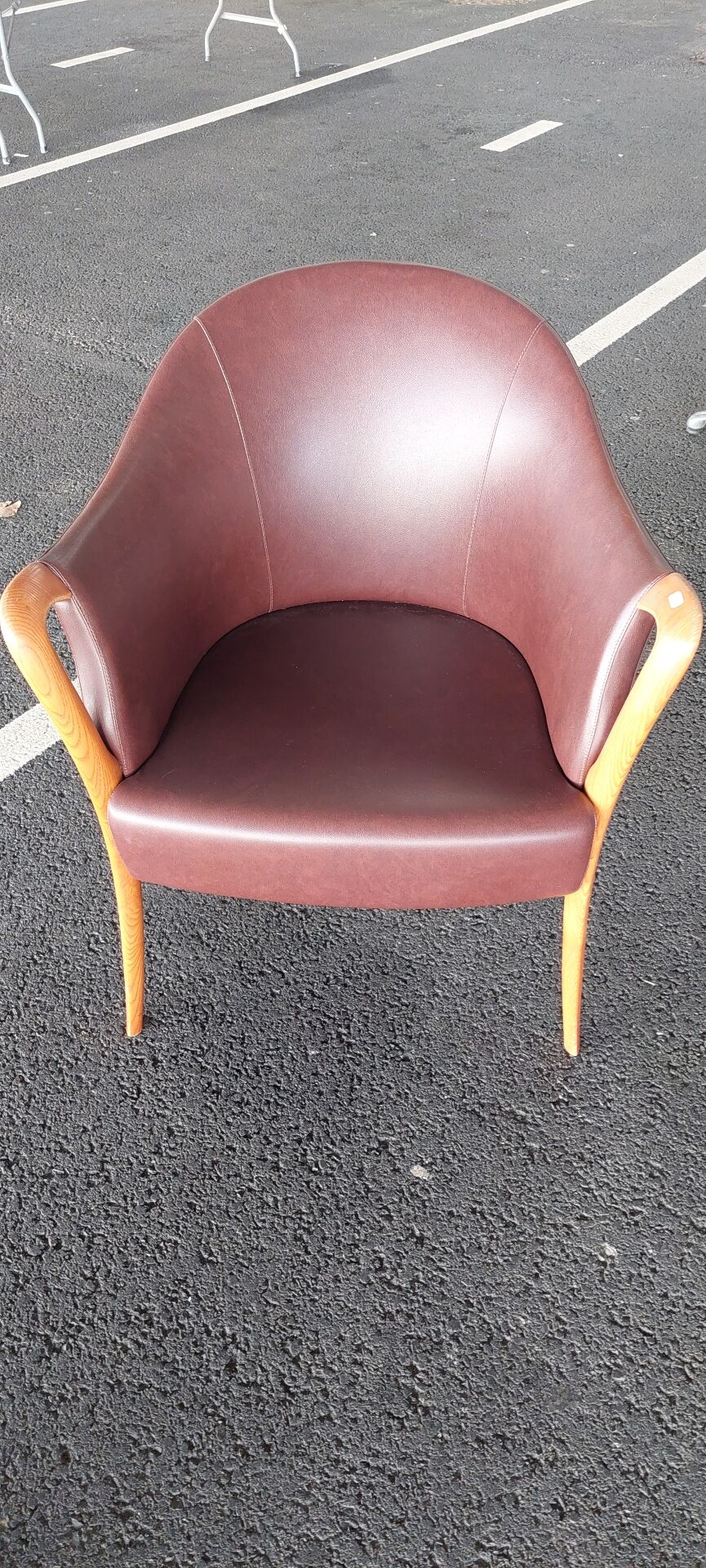Hair salon chair