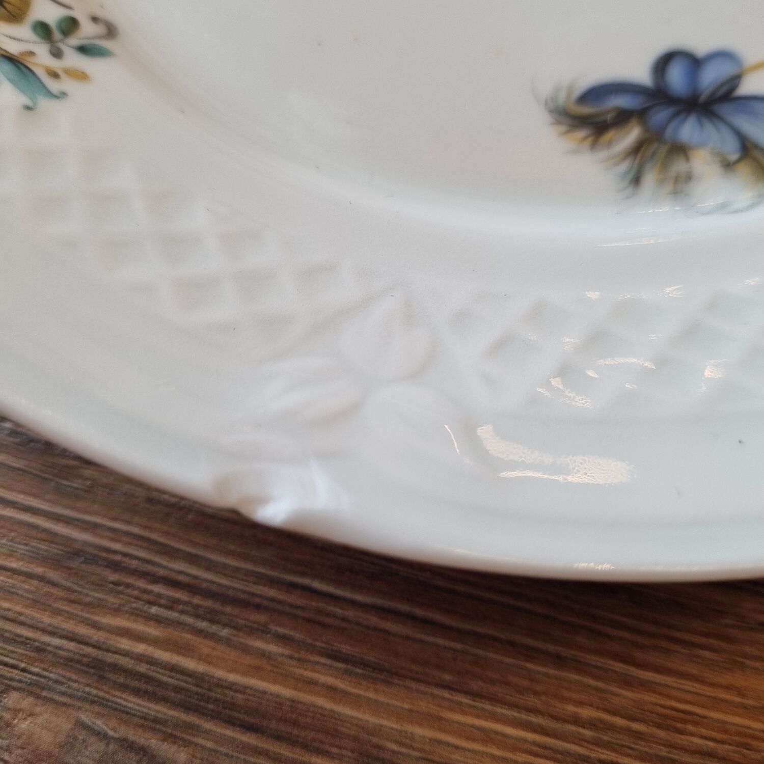 Table service of 108 pieces, Limoges porcelain, Sofafils