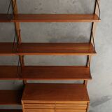 Meuble mural en teck danois du milieu du siècle par Poul Cadovius pour Cado