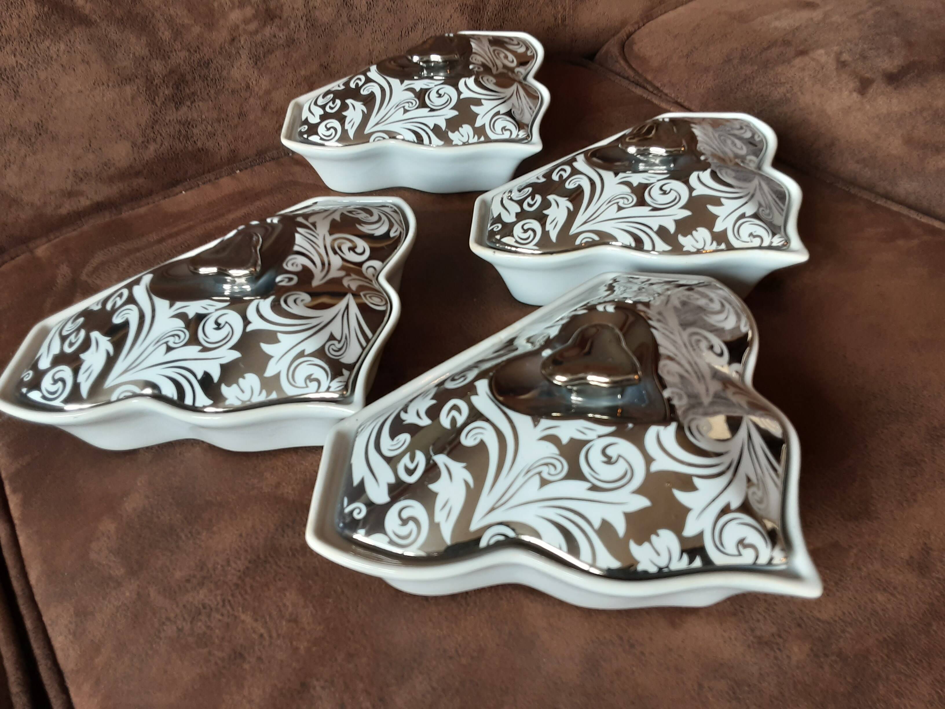 Set of 4 original cups