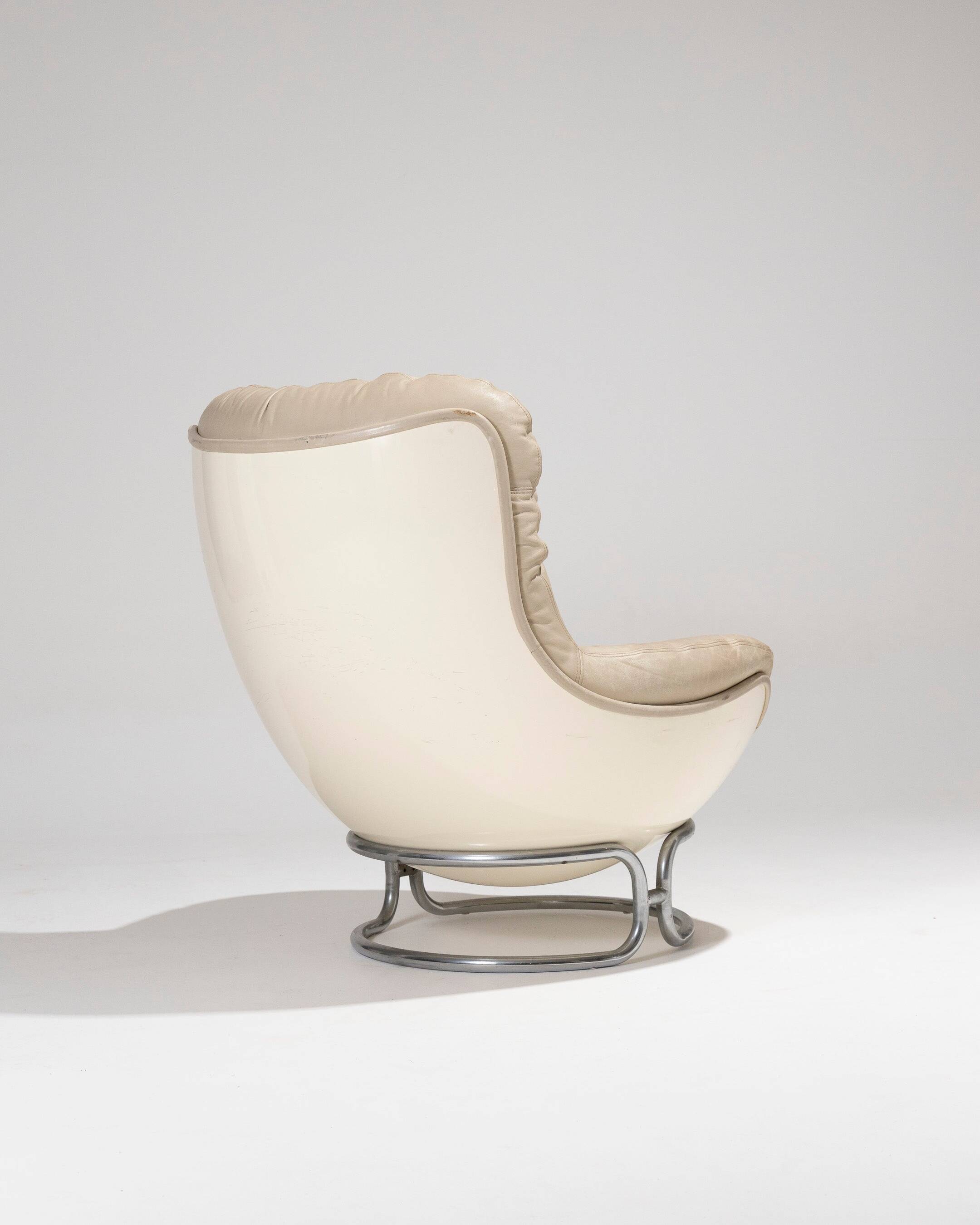 MICHEL CADESTIN KARATE LEATHER ARMCHAIR, 1970s