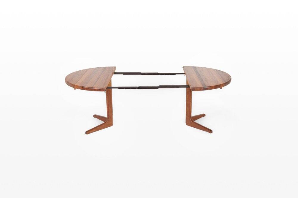 Extendable dining table by Glostrup Møbelfabrik in teak, 1960s