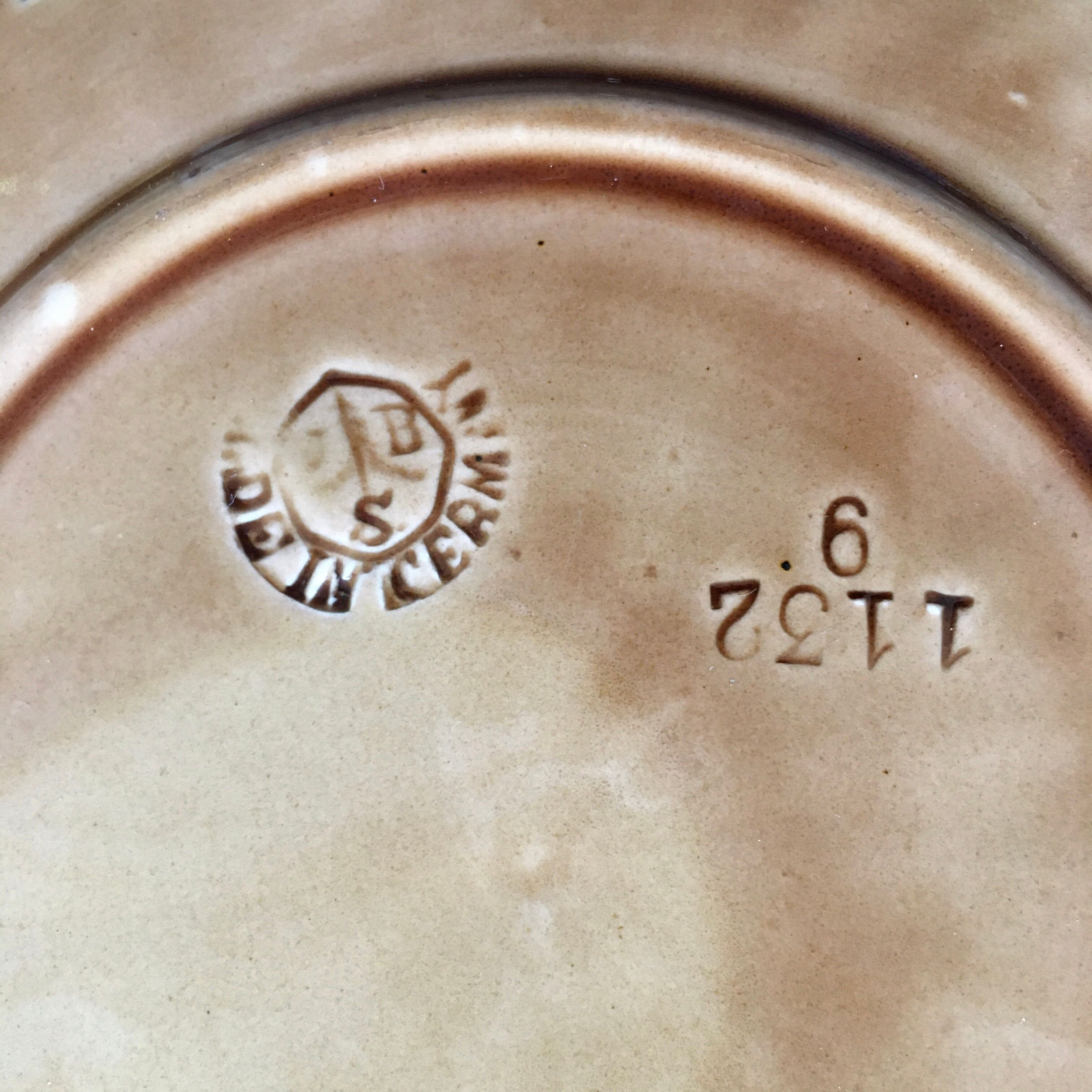 Lot 3 dabbling plates open