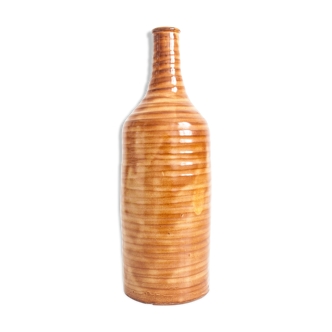 Ceramic bottle