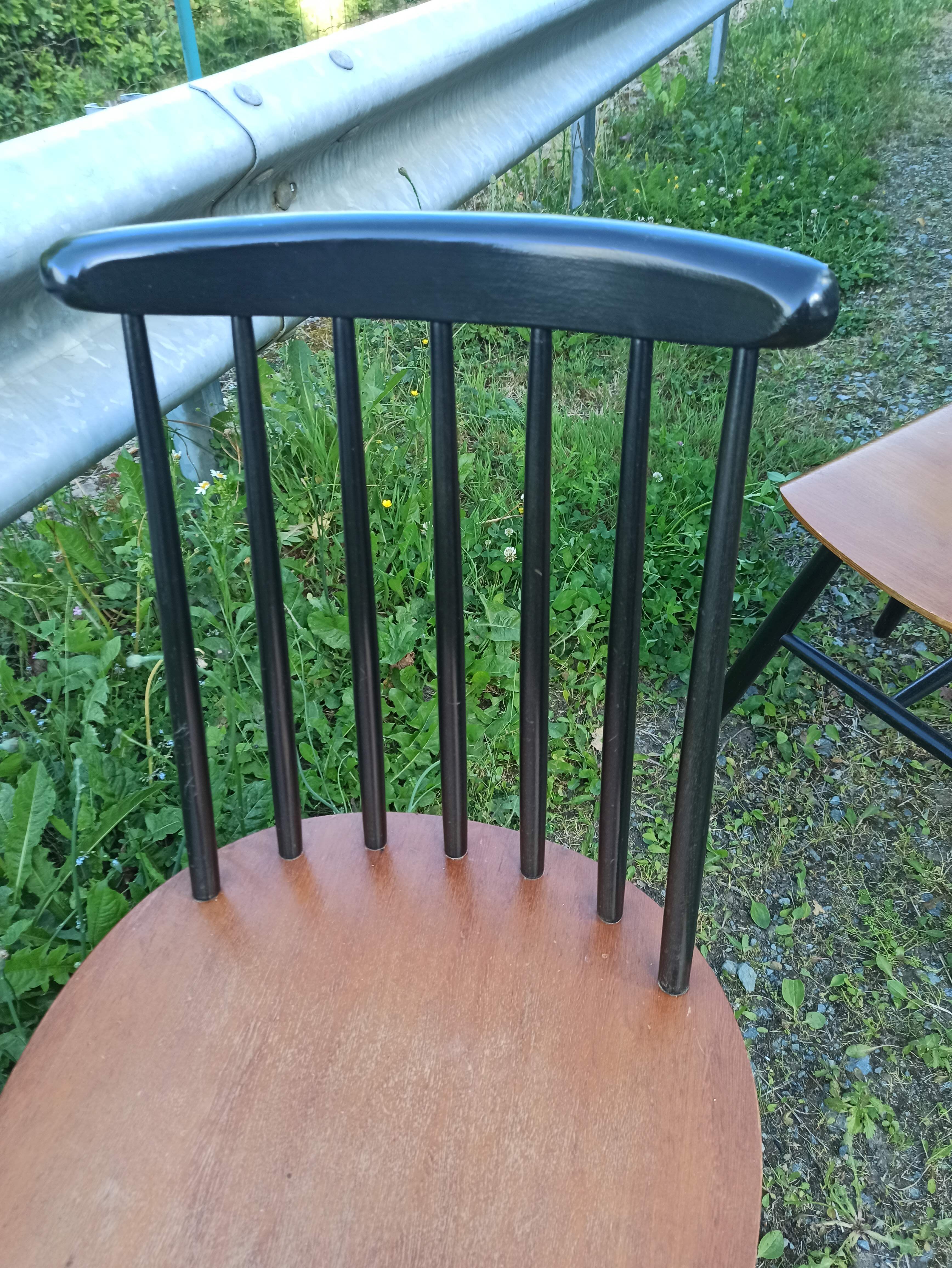 Paire chaises fanett par Ilmari Tapiovaara années 60