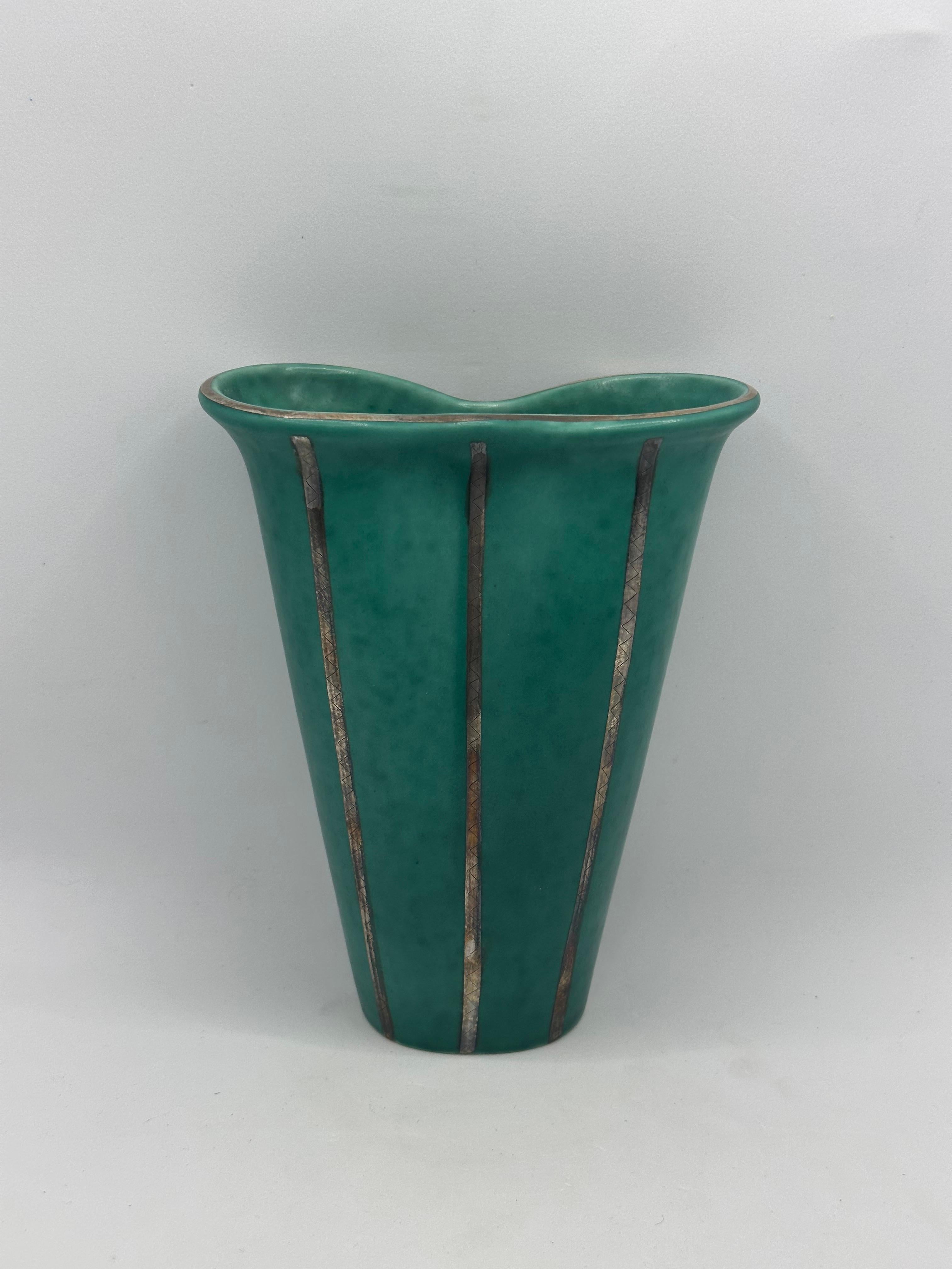 Vase Wilhelm Kage 'argenta' for Gustavsberg Sweden 1950 Signed