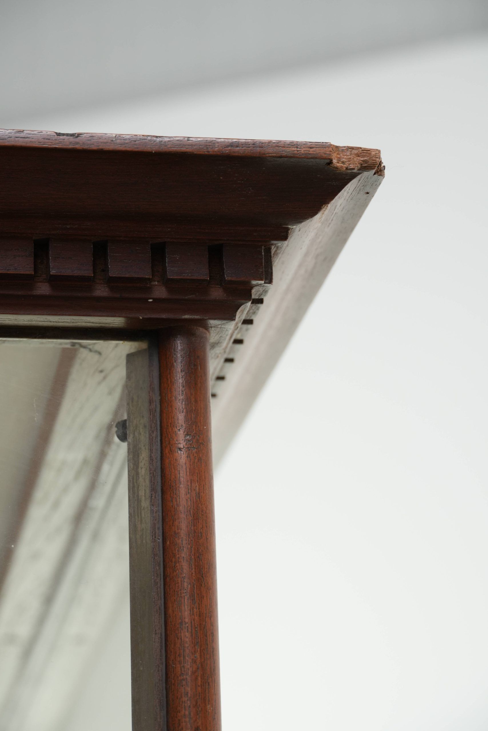 Vitrine en chêne anglais du 19ème siècle