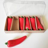 6 knife holder peppers