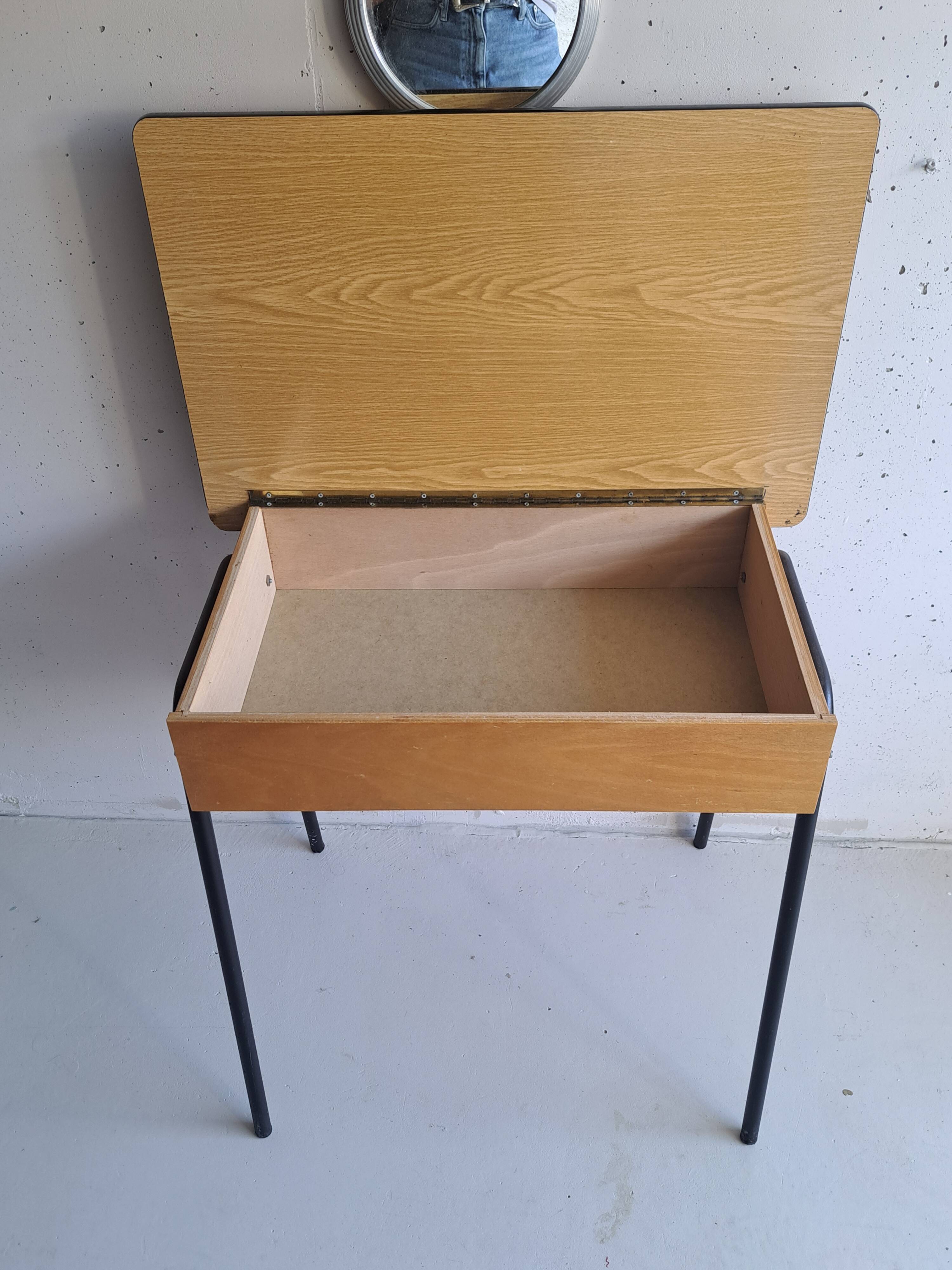 Small Formica desk from the 1950s
