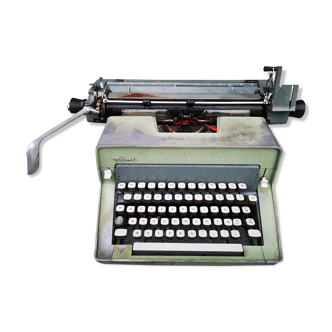 Remington International Typewriter