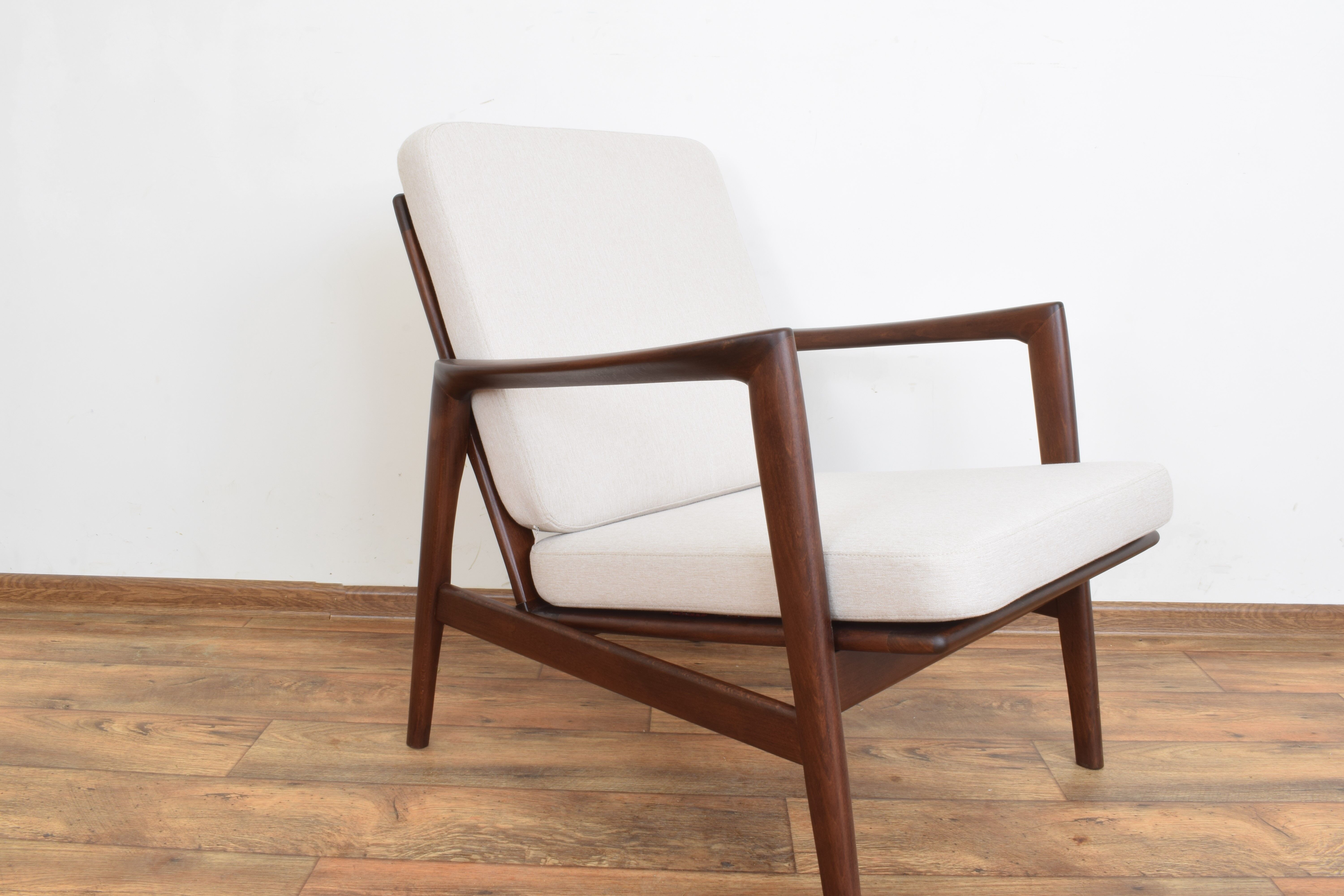 Mid-Century Polish Lounge Chairs „Stefan”, 1960