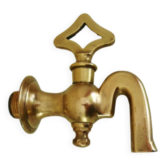 Old fountain tap for garden in brass, 4 parts