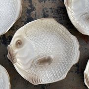 6 flat plates fish in beige ceramic Salins les bains