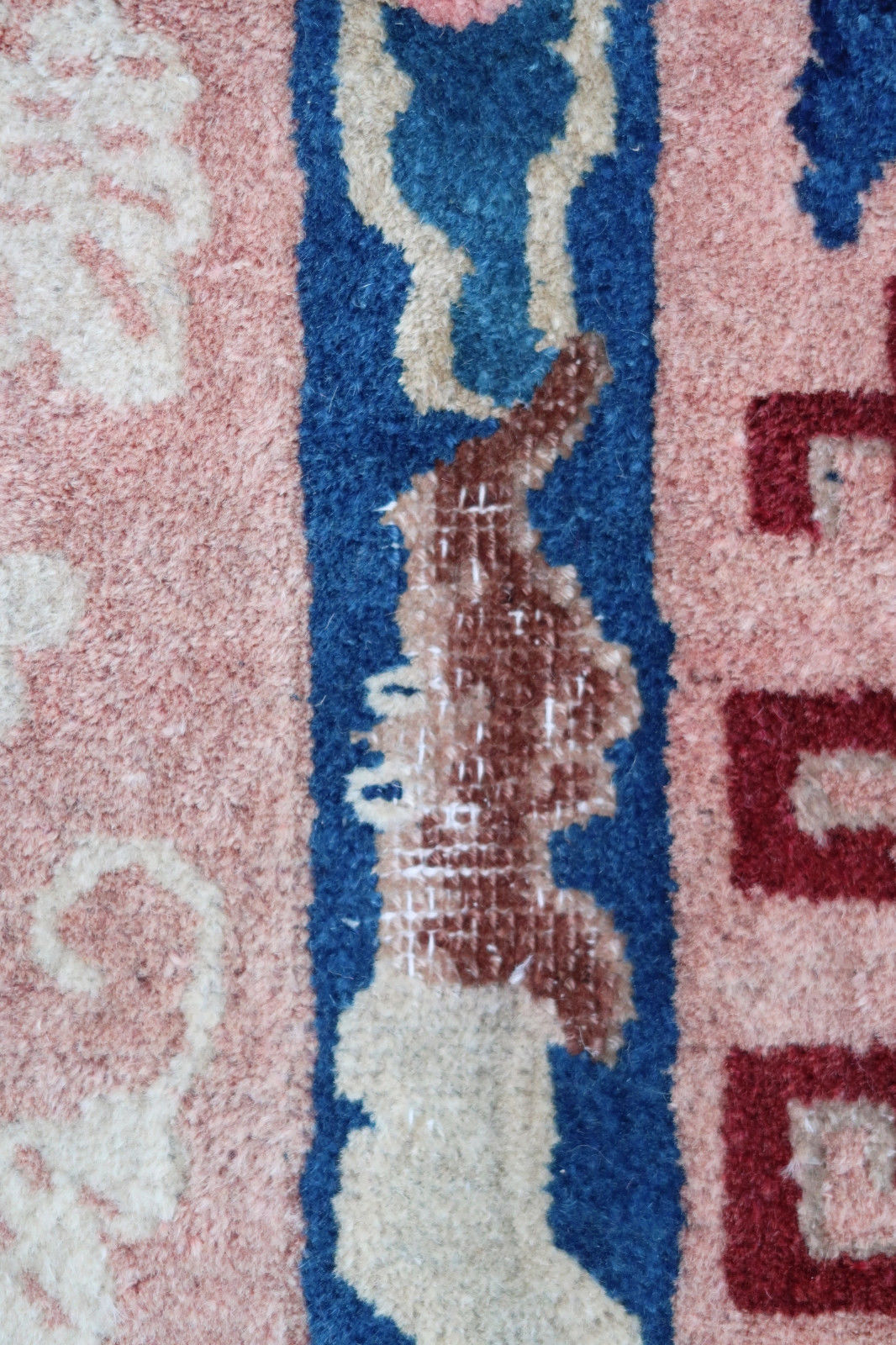 Chinese rug Pekin 1900 204 X 126 cm