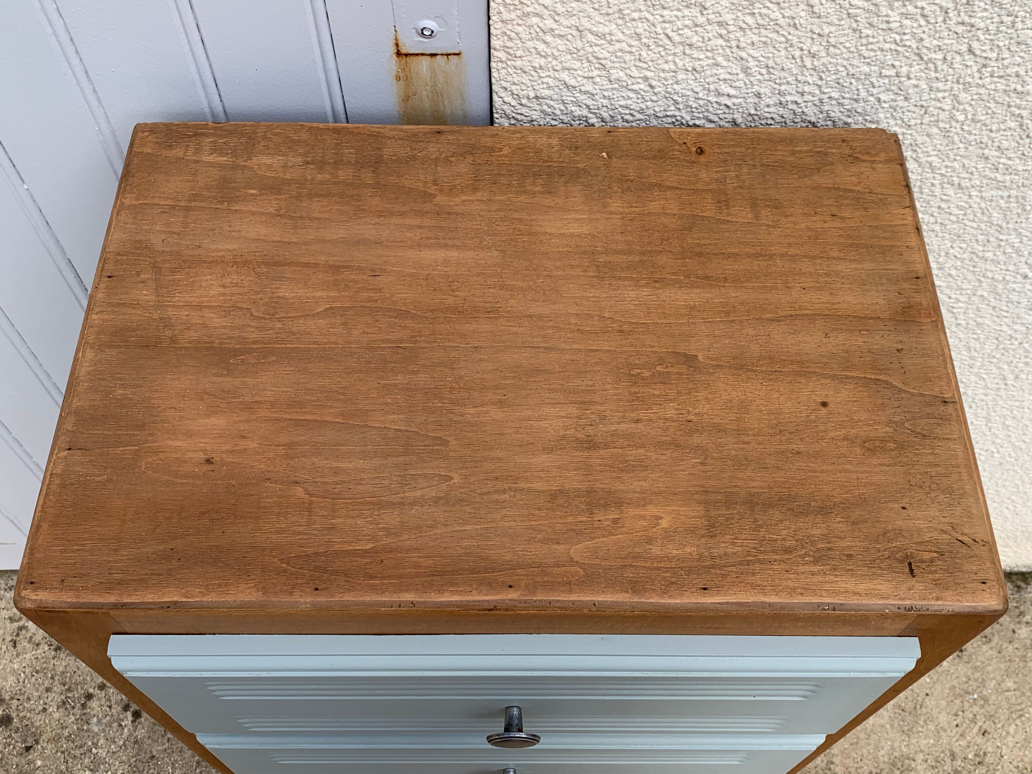 Art Deco 1940 chest of drawers