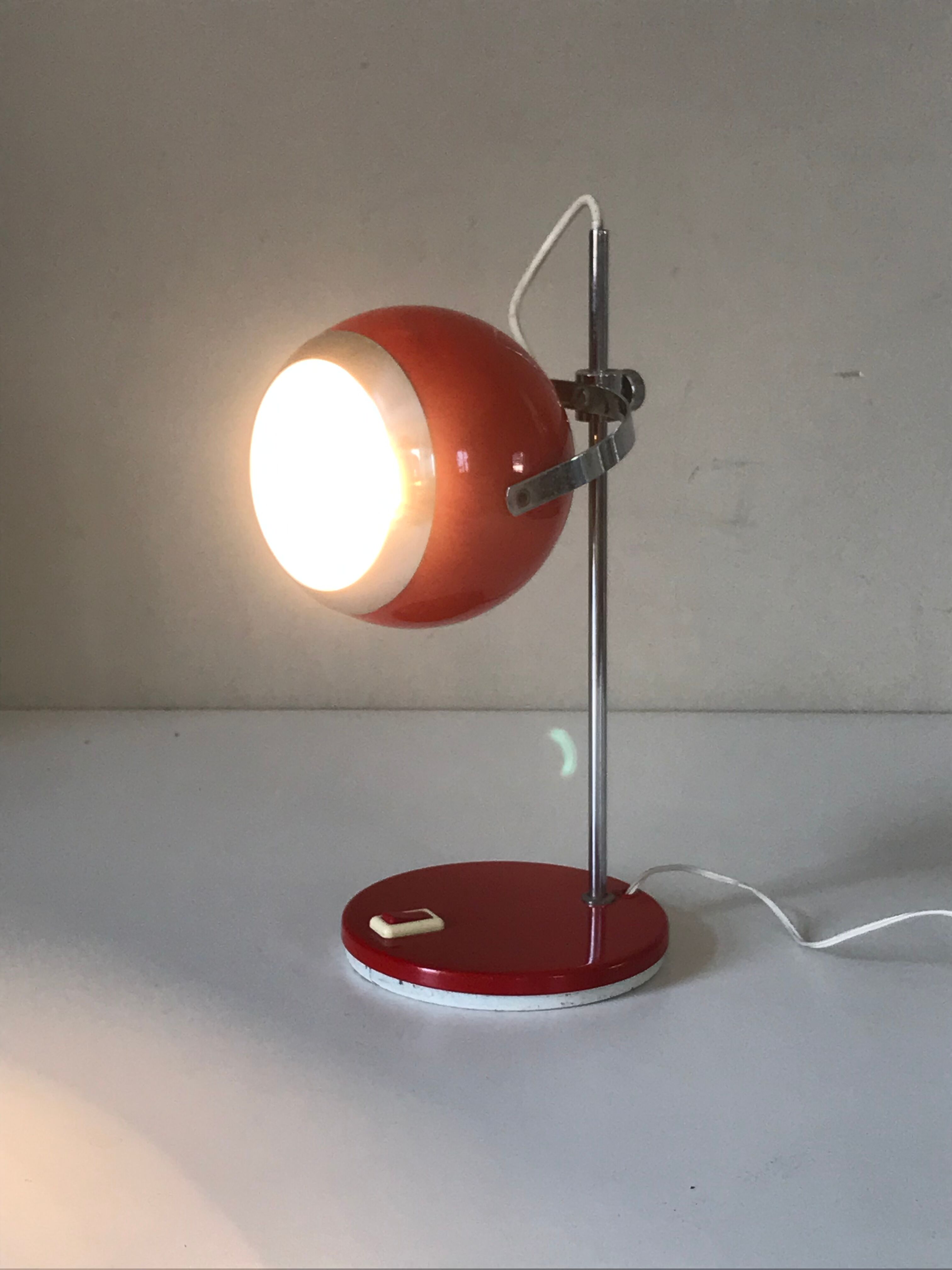 Vintage red eye ball lamp 1970