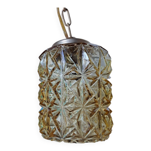 suspension en verre ciselé