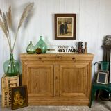 Country buffet in pitchpin